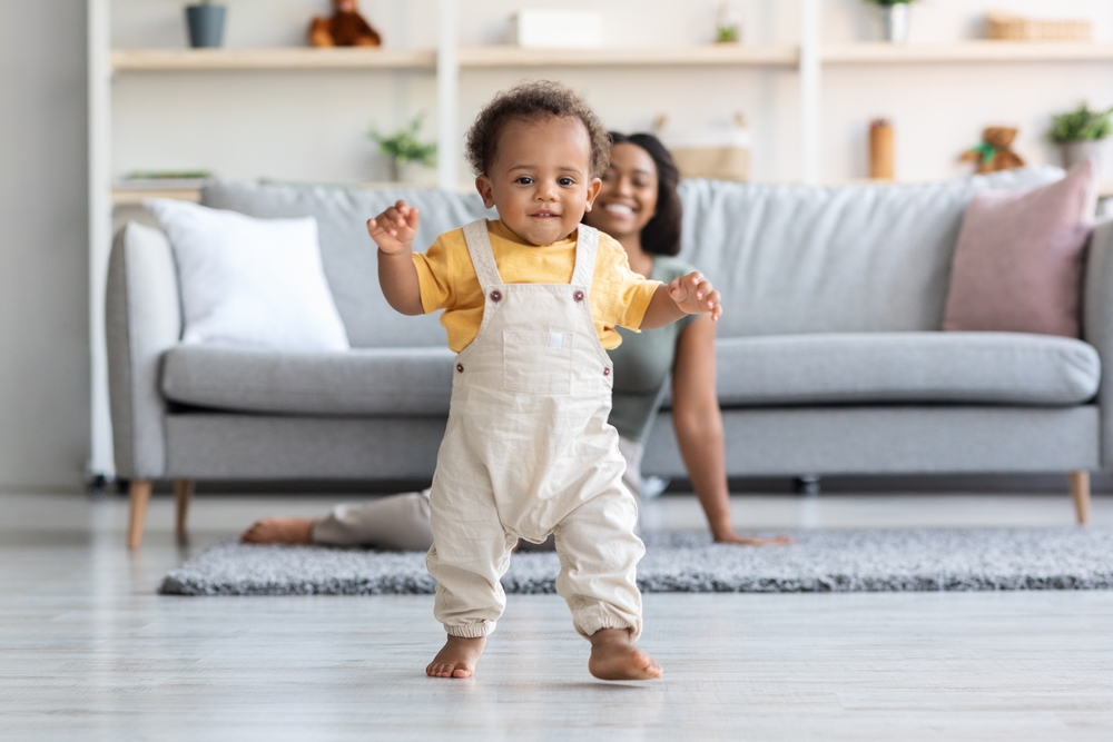 Ways to help hot sale a baby walk